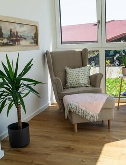 ***Attraktive Kapitalanlage in Top-Lage – über 4% Bruttorendite*** Exklusives Pflegeappartement in Senioren-WG - Aurachtal