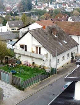EFH mit Einliegerwohnung und großem Garten in Rodalben - Rodalben