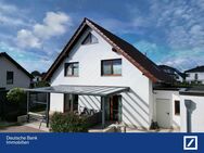 ***KFW70: Energieeffizientes Einfamilienhaus mit Solaranlage, Photovoltaikanlage, Ladestation*** - Schlangen