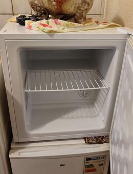 Kleiner ok Gefrierschrank - Leipzig