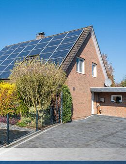 Großenkneten: Geräumiges Einfamilienhaus mit vier Zimmern in absolut zentraler Lage, Obj. 6051 - Großenkneten