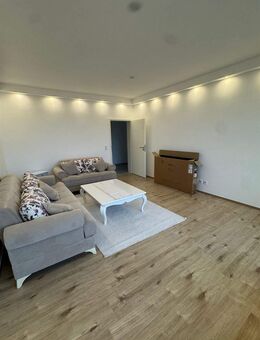 FREIE 2-ZI-WOHNUNG MIT BALKON & LIFT* IN ANGESAGTER & ZENTRALER LAGE! - Berlin