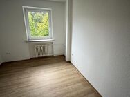 Modernisierte 3-Zimmer-Wohnung in Gelsenkirchen Hassel - Gelsenkirchen