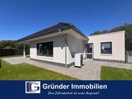 Provisionsfrei für Käufer: Exklusiver KFW 55-Walmdachbungalow am See - Traumhaft - Herzlake