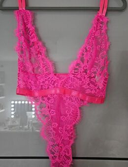 Damen Spitzen Body - München