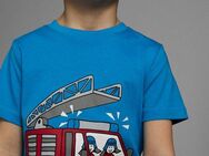 KIDSWORLD T-Shirt Mit coolem FEUERWEHR Druck Kurzarm, Basic-Passform, mit stylischem Druck, Rundhalsausschnitt