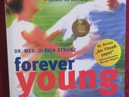 Dr. med. Ulrich Strunz, neuwertig: Die Diät + forever young Das Ernährungsprogramm + forever young Geheimnis eiweiß - München