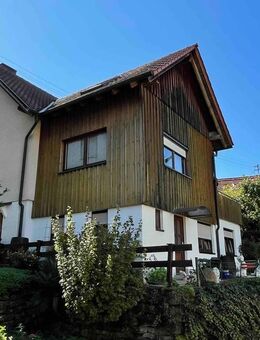 Wohnhaus mit drei Einheiten für die große Familie in ländlicher Umgebung mit Potenzial - Waiblingen