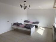 Freistehendes Mehrfamilienhaus mit 6 Wohneinheiten, Monteurunterkunft - Landshut