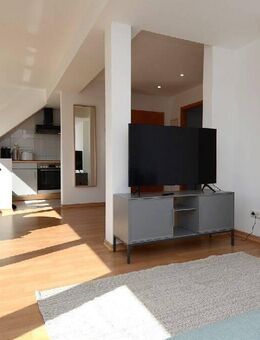 2024 Renovierte, voll möblierte Wohnung in super Lage in Augsburg - Augsburg