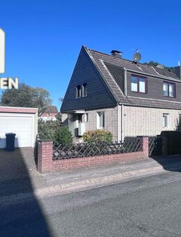 Doppelhaushälfte mit großem Garten und vielseitigen Nutzungsmöglichkeiten - Moers