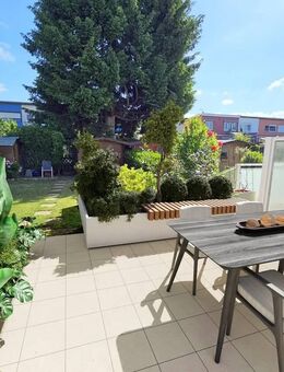 Gepflegtes Reihenmittelhaus mit 3 Zimmern + Keller + Garten - Ernst May Siedlung -FFM Praunheim - Frankfurt (Main)