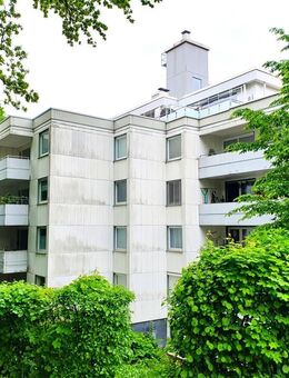 Gepflegte Eigentumswohnung mit Balkon und Tiefgaragenstellplatz in Coburg - Pilgramsroth - Coburg