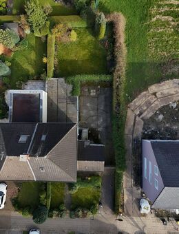 Klassisch gebaut, gut erhalten - Doppelhaushälfte mit Charme und Zukunftspotenzial - Essen