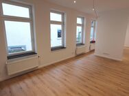 RUHIG WOHNEN INMITTEN DER STADT - SANIERTE 4-ZIMMER DG-WOHNUNG ZU VERMIETEN - Schwäbisch Gmünd