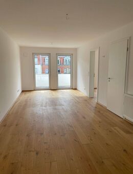 Große 3 Zimmer Wohnung - mit Dachterrasse - Nürnberg