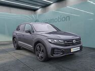 VW Touareg, 3.0 R-Line V6 TDI BlackStyle, Jahr 2024 - München