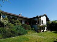 Unternehmervilla mit Stil! Großzügiges Wohnen mit Privatsphäre und Natur. - Rheinbreitbach