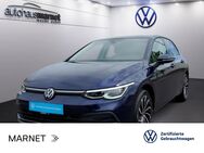 VW Golf, 1.5 TSI VIII Highline, Jahr 2022 - Wiesbaden