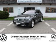 VW Touareg, 3.0 R-Line V6 TDI, Jahr 2019 - Raubling