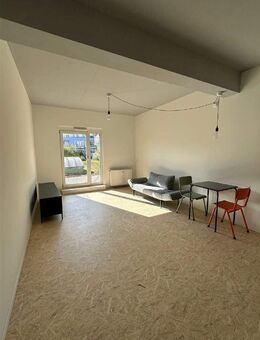 ERSTBEZUG! 2-Zimmer-Wohnung in Singen Stadtmitte (teilmöbliert) - Singen (Hohentwiel)