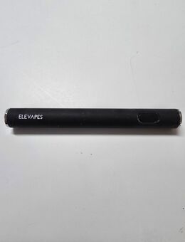 ELEVAPES Akkuträger / Vape Pen – schwarz - Stuttgart