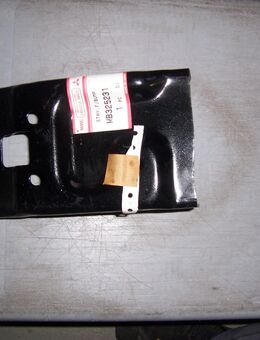 MB325231 Stossfängerhalter vorn links Mitsubishi Space Wagon - Hannover Vahrenwald-List