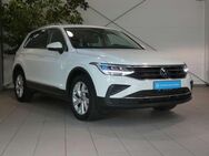 VW Tiguan 2.0 TDI Move AHK NAVI KAMERA - Blaufelden