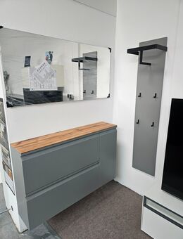Wohnwert Garderobe "Leo".Höffner. Neu.Schrank,Schuhschrank - Schloß Holte-Stukenbrock