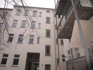 Objekt-Nr.: 16024 - vermietete 4-Zimmer-ETW mit EBK, Balkon im 3.OG in Berlin (Treptow-Köpenick OT Oberschöneweide) - Berlin