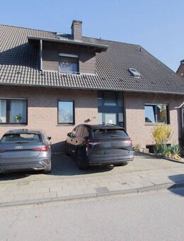 Großzügige Maisonettewohnung mit Balkon in Korschenbroich - Korschenbroich