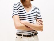 Tommy Hilfiger T-Shirt CODY, Slim Fit mit V-Ausschnitt