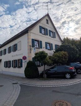 Ein Haus - Viele Möglichkeiten - Ehemaliges Gasthaus nahe Forchheim - Hallerndorf