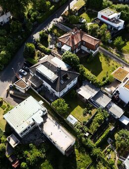Rarität in Höhenlage: Mehrfamilienhaus mit Panoramablick im Bamberger Berggebiet - Bamberg