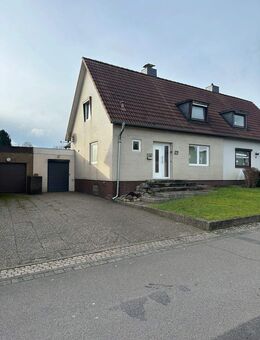 PROVISIONSFREI FÜR DEN KÄUFER! Doppelhaushälfte - Neumünster