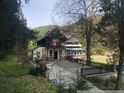 MFH/ Landhaus/ ehemalige Pension in idyllischer Lage im Osterzgebirge zum Aus- u. Umbauen