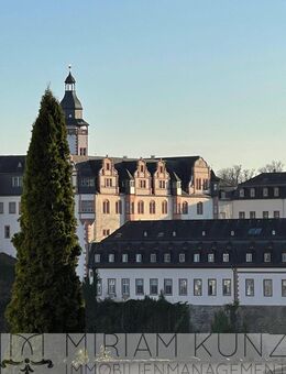Weilburgs schönste Lage: 3 x charmantes Wohnen - Anlage! - Weilburg