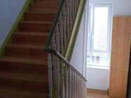 Provisionsfrei: Helle Altbauwohnung im Martinsviertel mit großem Balkon - Darmstadt