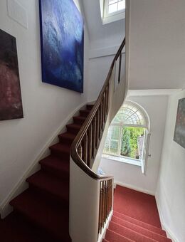 Großzügige 3-Zimmer-Wohnung in charmanter Villa /Baden-Baden - Baden-Baden