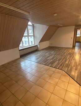 Mehrfamilienhaus mit Gewerbeeinheit in Amberg - Amberg