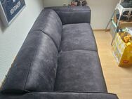 2 Sitzer Designer Couch - Aspach