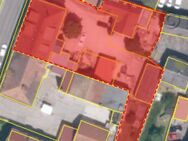 Ideal für Bauträger und Investoren - Großes Grundstück mit MFH inkl. Gewerbe sowie EFH - Regenstauf