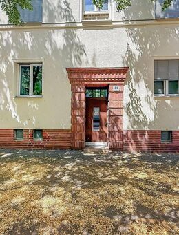 Gepflegte 2-Zimmer-Wohnung mit guter Anbindung und Parknähe in gefragter Wohnlage von Gohlis - Leipzig