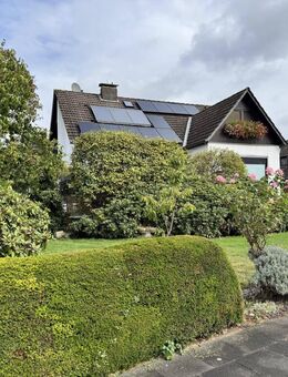 Hiddenhausen - EFH mit Einliegerwohnung - Hiddenhausen