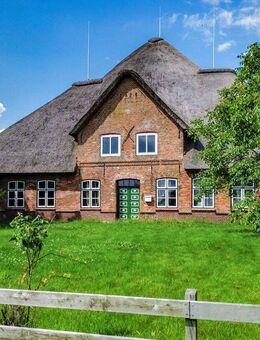 Rarität auf Eiderstedt Haubarg | Rohbau | + Altenteil - Norderfriedrichskoog