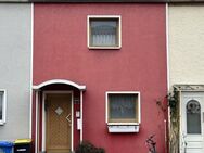 Schnuckeliges Reihenmittelhaus mit PKW-Stellplatz (Erbpachtgrundstück) - Hildesheim