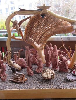 Krippe, Weihnachtskrippe aus Holz - Plaue