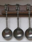 Zinnlöffel mit Wandhalterung - Frieling Zinn in 46242