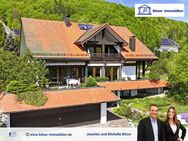 Transparente Eleganz - Design aus Holz & Glas in bester Wohnlage - Albstadt