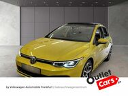 VW Golf, 1.5 TSI VIII Life Pro IQ-Light Golf VIII, Jahr 2020 - Frankfurt (Main)